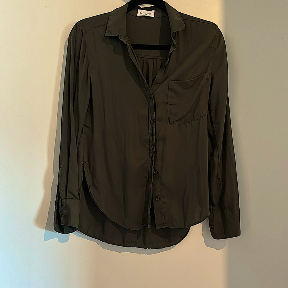 Bella Dahl xs button down shirt